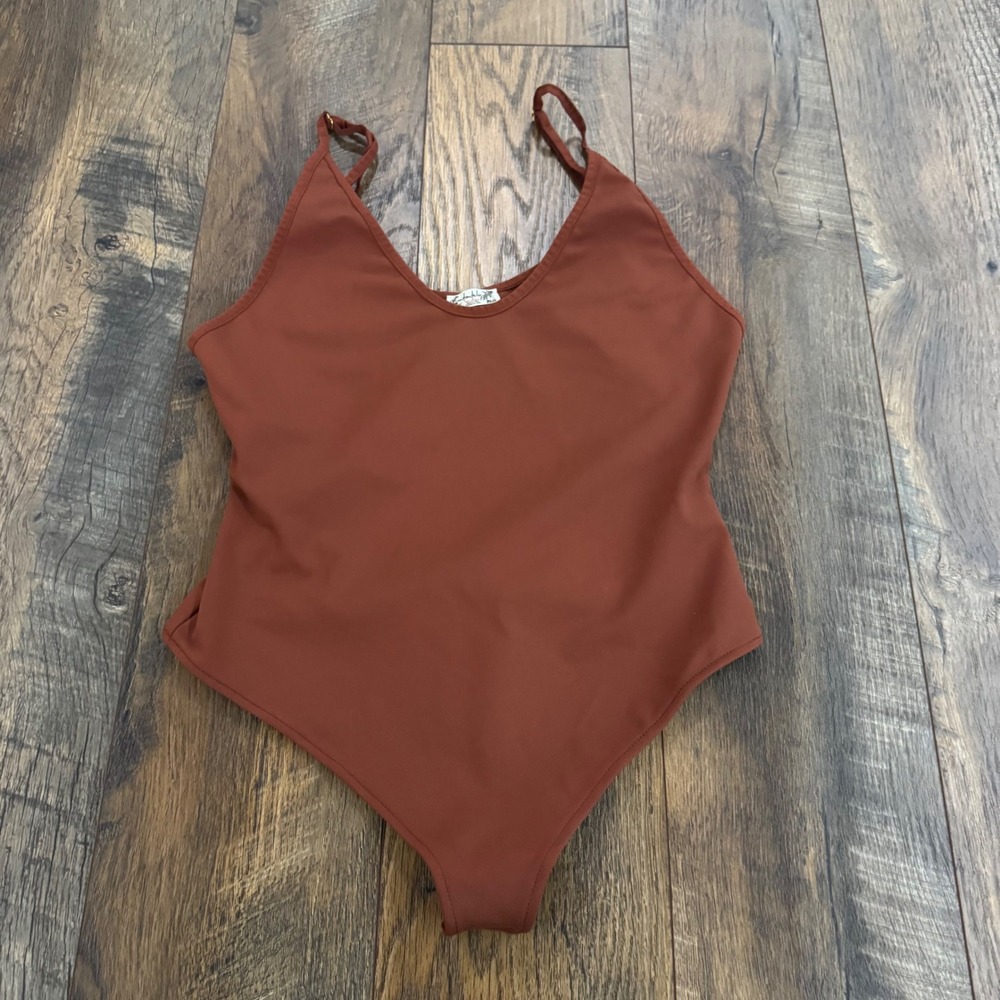 Intimately Free People Rust Brown V-Neck Thong Bodysuit Small Adjustable Straps